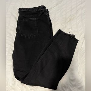 Universal Thread Womens Black distressed denim